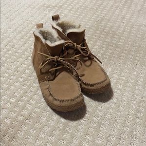UGG women’s two toned moccasins
